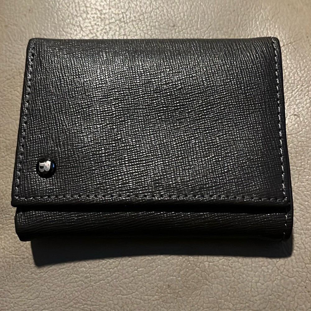 Greyish Black Brookstone Trifold Men’s Wallet